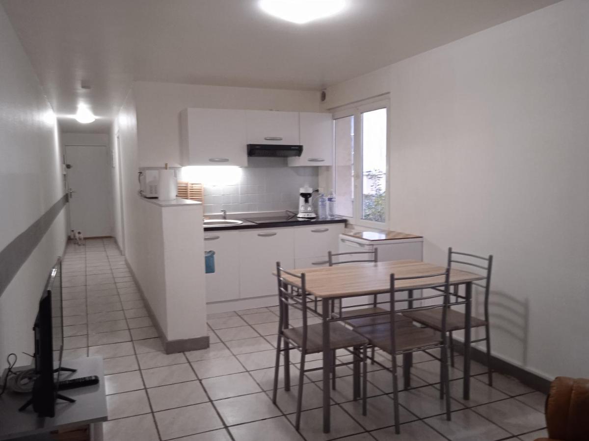 Ferienwohnung Le Chauvinois Chauvigny Exterior foto